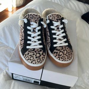 Dolce vita slip on sneakers